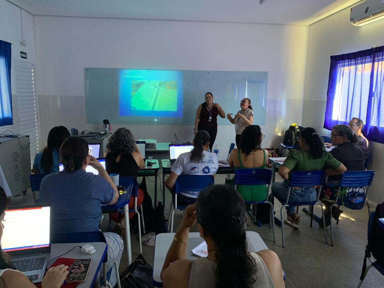 Outras imagens da formação